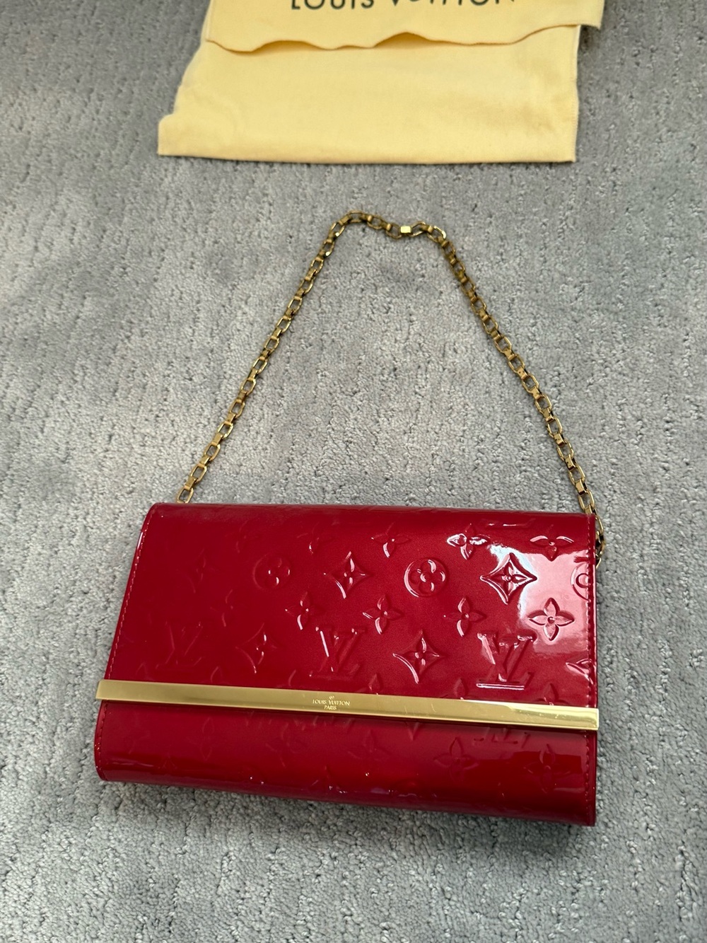 Louis Vuitton Vernis Ana Red Patent Leather Clutch - Picture 6 of 7